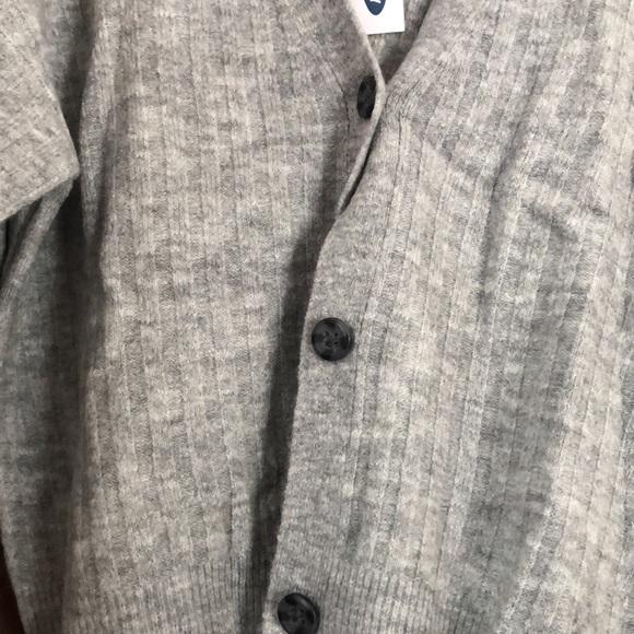 Girls Grey cardigan BNWT - Picture 3 of 3